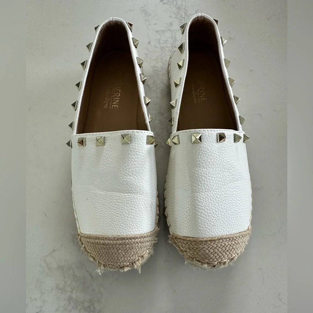 Catherine Malandrino White shoes, with gold studs around the top size 6